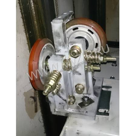 AEA02B153
